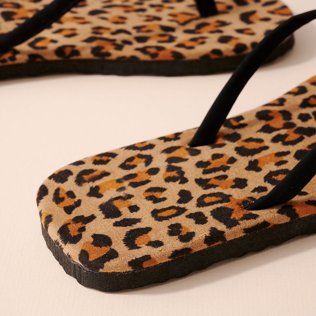 Leopard Print Summer Flip Flops